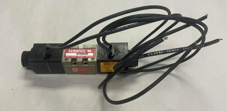 New | in-Stock ASCO 031SS400B Solenoid Valves Ohio US | Surplus Asset Holdings #1239108