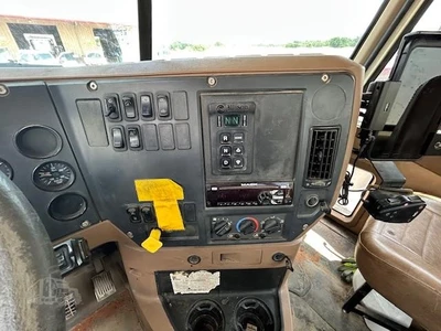 Used 2017 MACK GRANITE GU813 Concrete Mixer Trucks Florida US | Big D Heavy Equipment #1557021