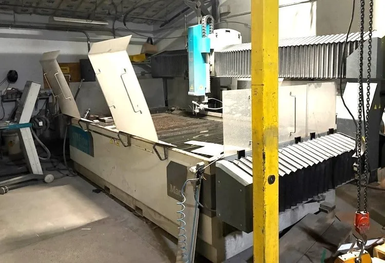 Used 2018 FLOW Mach 300 Waterjet Cutters Illinois US | Asset Exchange Corporation #299893
