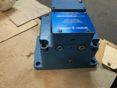 USED VICKERS FGE-06-30-002-12