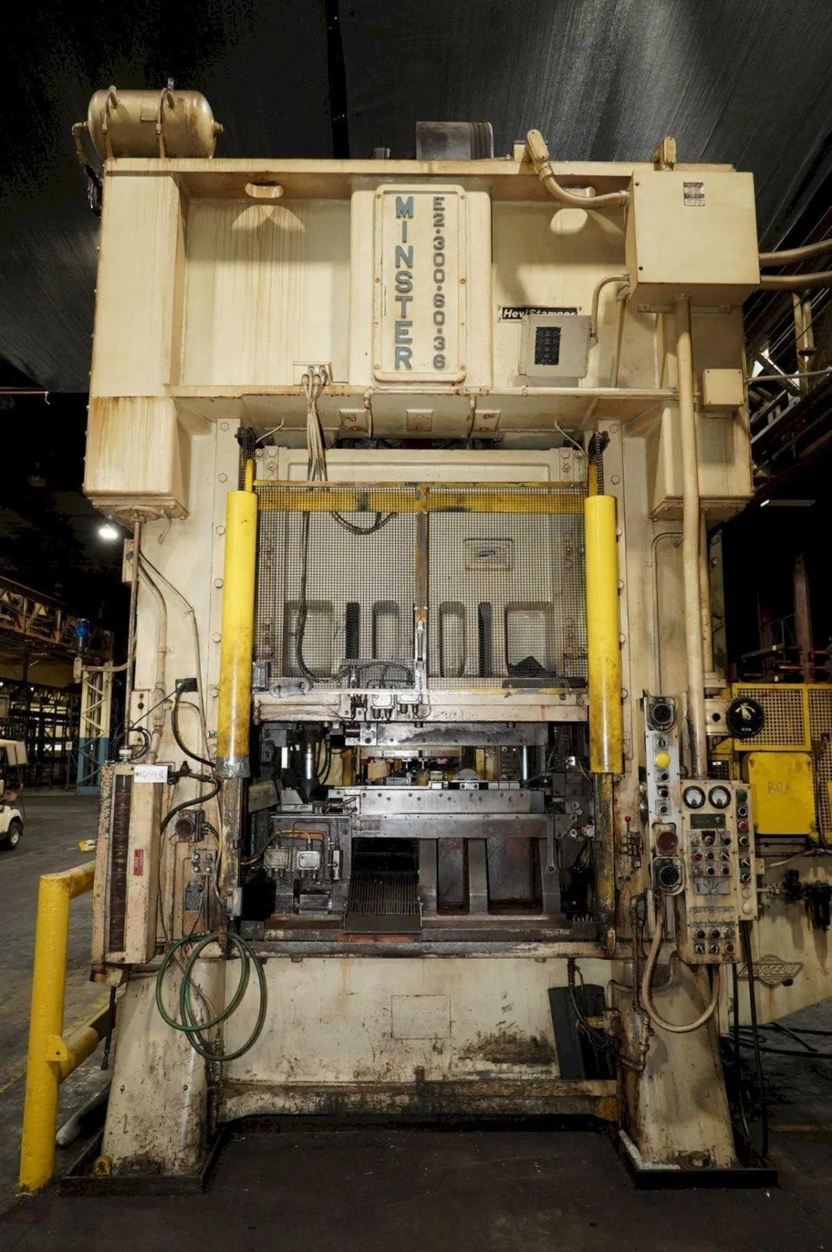 USED MINSTER 300 TON SSDC