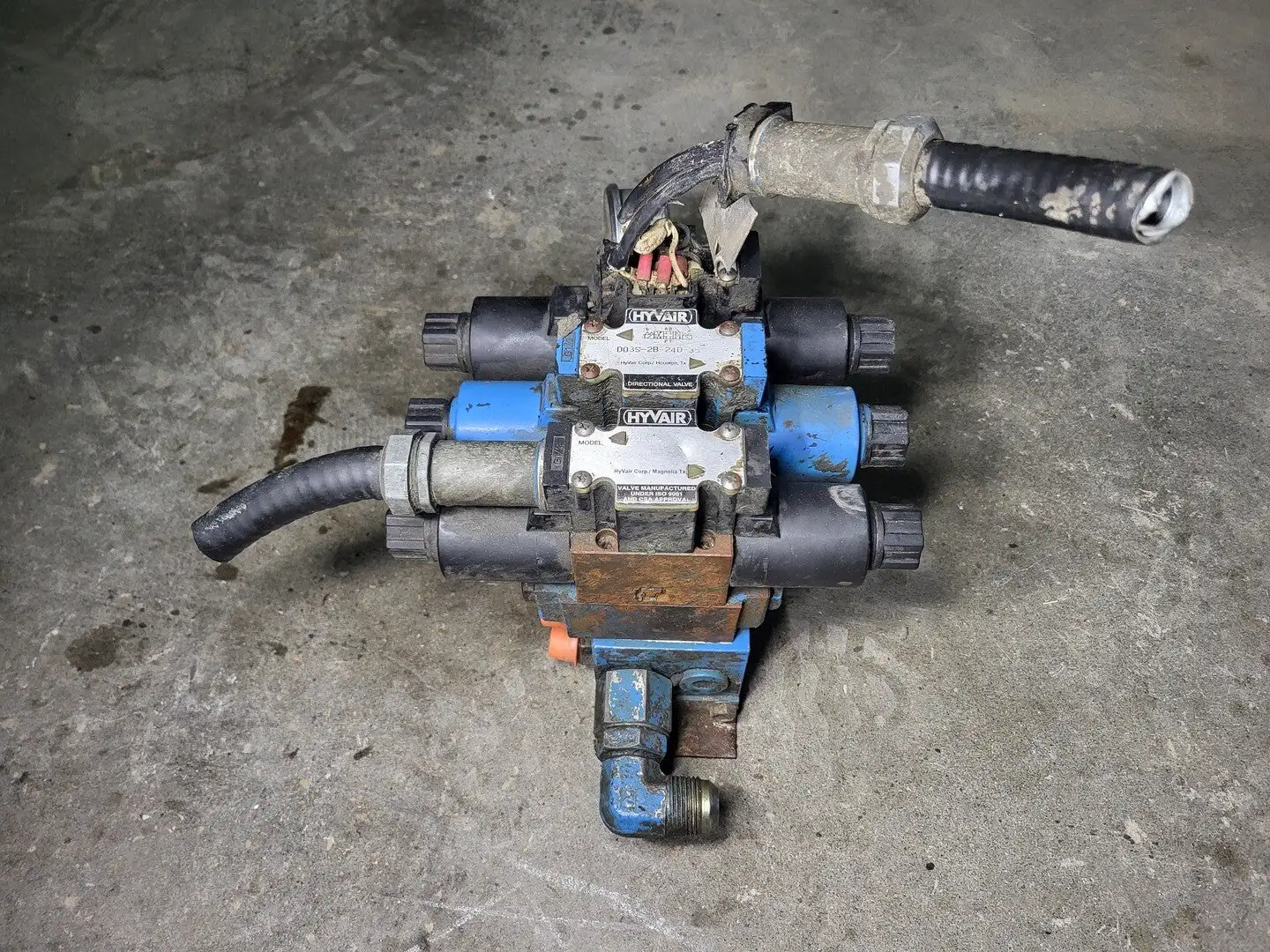 USED HYVAIR D03S-2B-24D-35