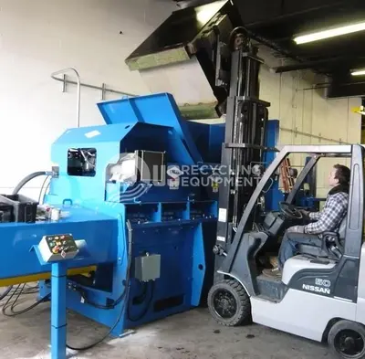 NEW EXCEL HV10 SINGLE RAM HORIZONTAL BALER