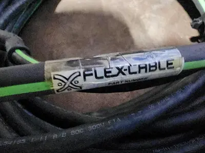 NEW FLEX-CABLE FC-U2FFBHF-S-E100