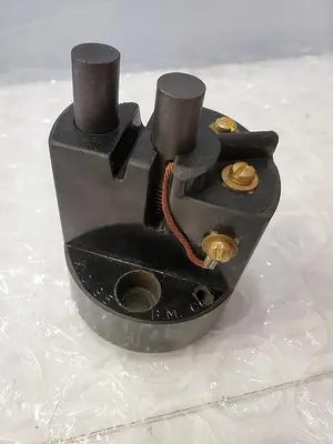 B.M. CO XT0195