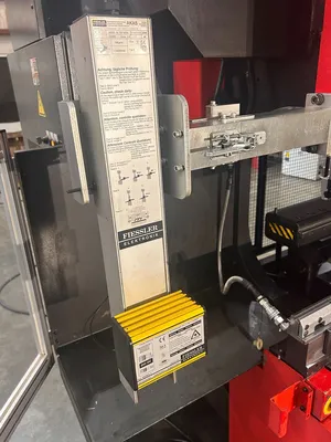 2008 AMADA HDS-1303NT Brakes, Press | Active Machinery Sales, Inc. (7)
