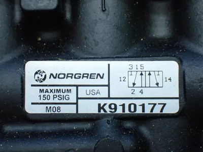 8pcs Assorted Pneumatic Lot. Norgren, Danfoss, Alco