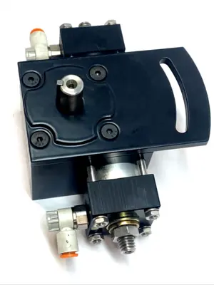 USED ROTOMATION ROTARY ACTUATOR 1" BORE 30° SINGLE RACK 1/8" NPT