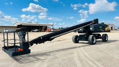 USED 2021 JLG 800S