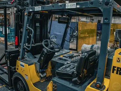 New | in-Stock 2025 HOIST FR FR 25/35 Liquid Propane Forklifts Illinois US | Forklift Exchange #1274618