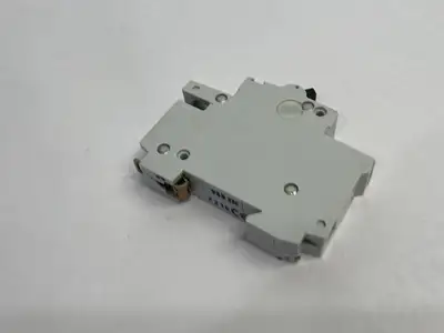 Used ABB Miniature Circuit Breaker 1-Pole DIN Rail Circuit Breakers Michigan US | Maverick Industrial Sales #1389368