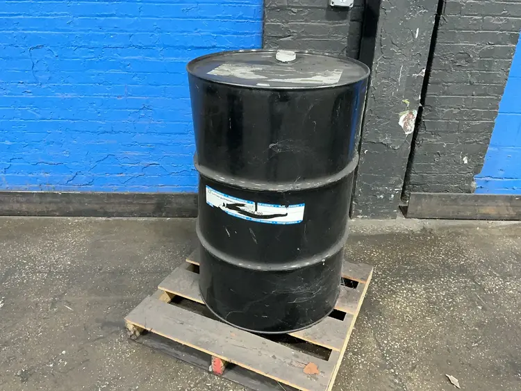 Used MASTER CHEMICAL TRIM OM 300 Shipping Supplies Ohio US | HGR 24 #1355963