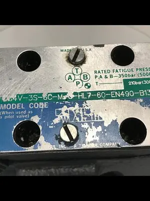 USED VICKERS DG4V-3S-6C-M-U-HL7-60-EN490-B13