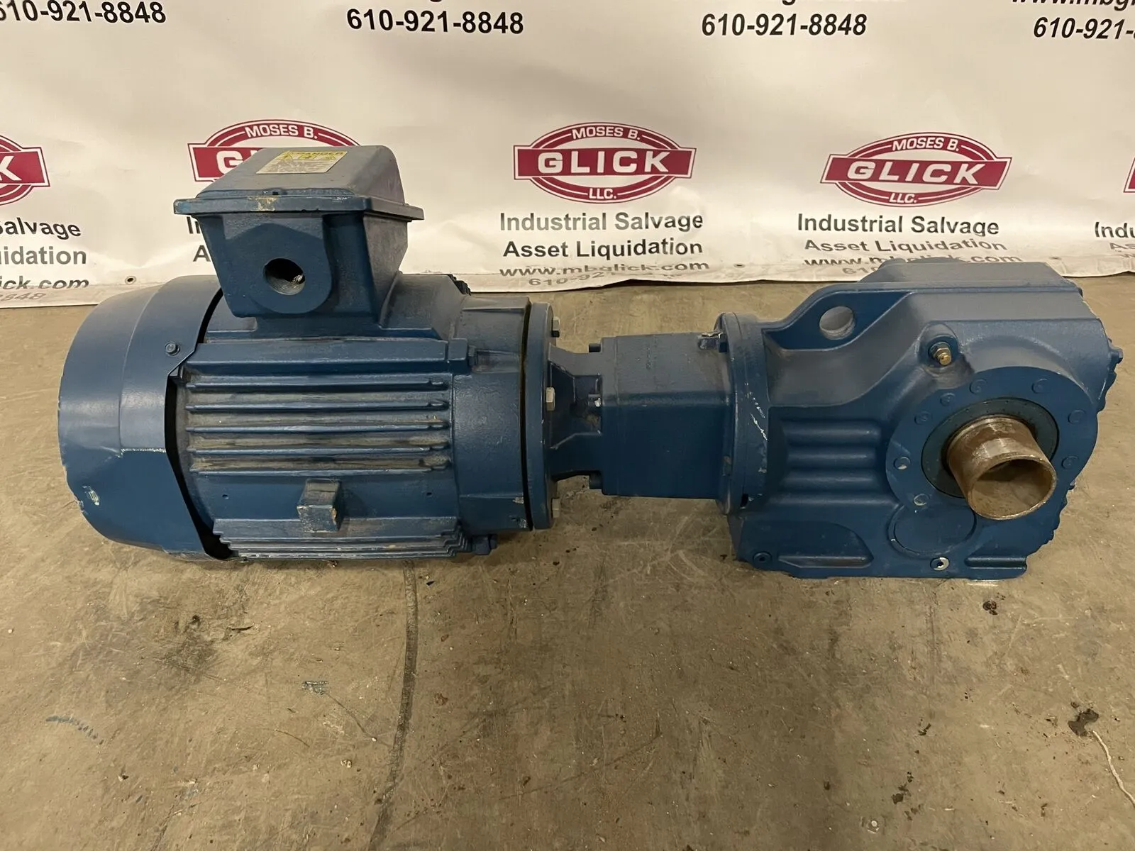 Sew Eurodrive KT77 AM213/215 TOSHIBA/4 Gear Drive / Speed Reducer 7rpm