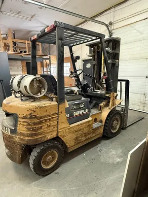 CATERPILLAR GP25 Forklifts | ListingHippo (16)