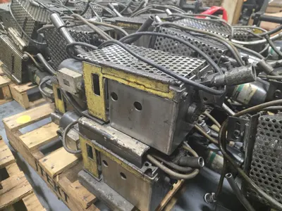 Approx (16) Drum Feeders on Pallet