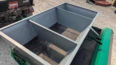 USED CUSHMAN 898561