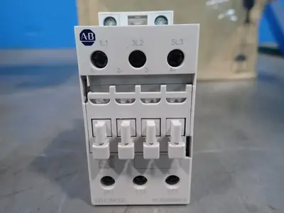 NEW ALLENBRADLEY 100E26KD00