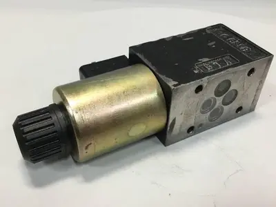 USED PARKER D1VW20HNJP75