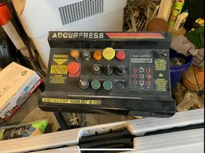 USED 1993 ACCUR PRESS 76010