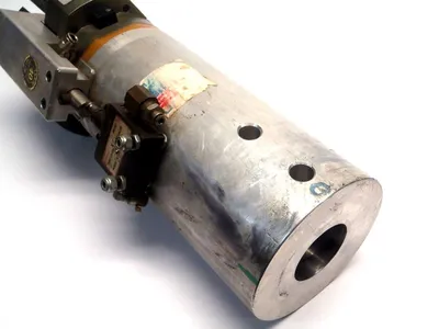 RTH-5M-O-SP | Destaco  3-Jaw Parallel Pneumatic Gripper - Used