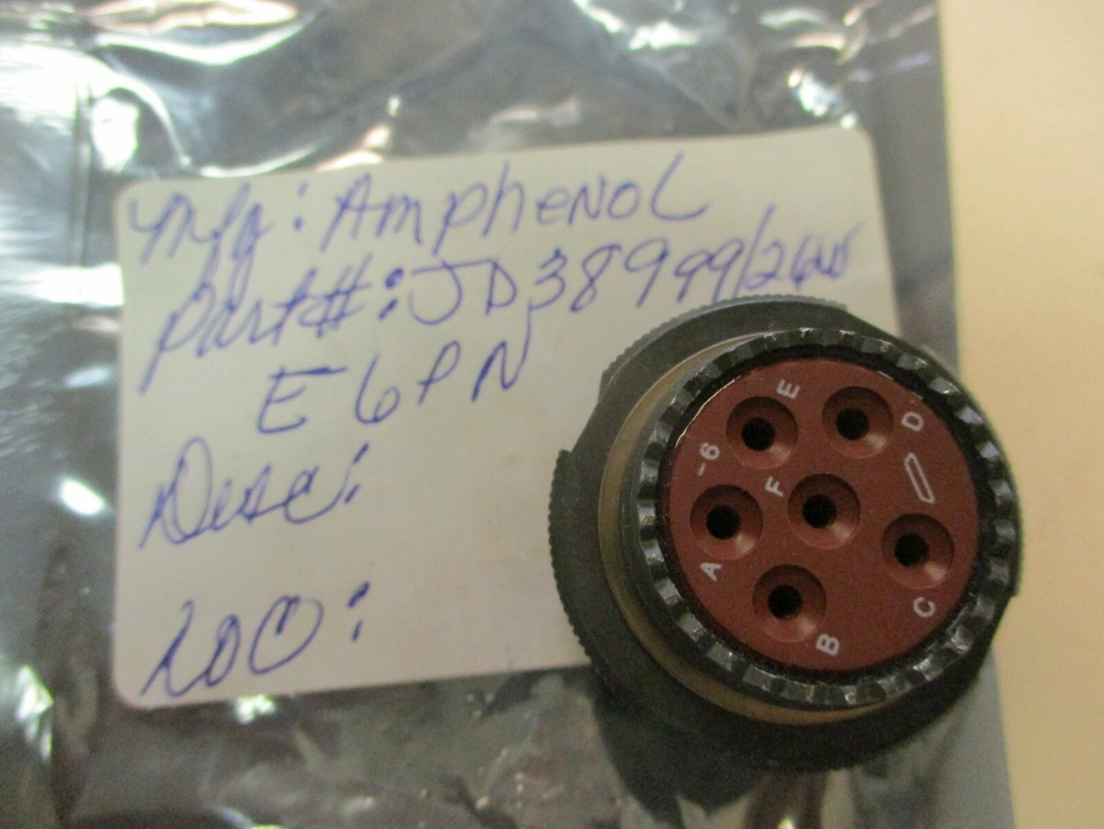 NEW Amphenol JD38999/26WE6PN
