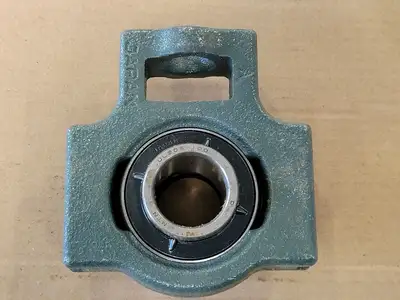 Take Up Bearing 1" Bore, UELT205100