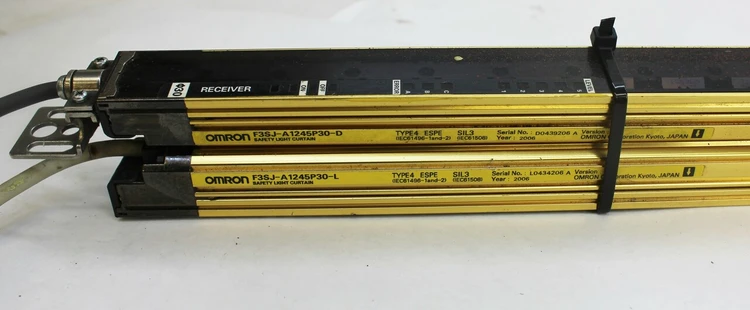 Used OMRON F3SJ-A1245P30 Light Curtains & Grids | Industrial Parts R Us Inc. #360785