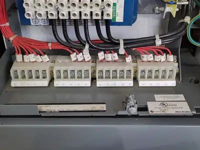 USED ALLEN-BRADLEY 20BE032A0AYNAND0
