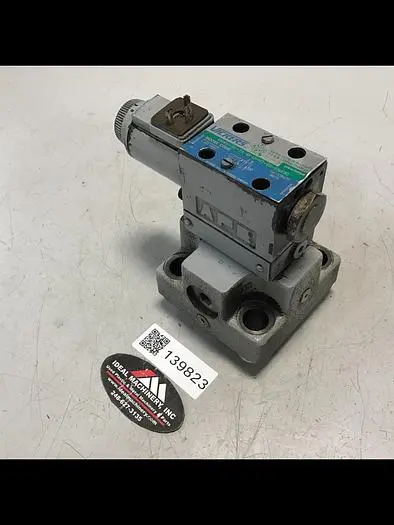 Used VICKERS DG4V-3S-7A-M-U-H7-60-EN490 Valves/Fittings Michigan US | Ideal Machinery #696423