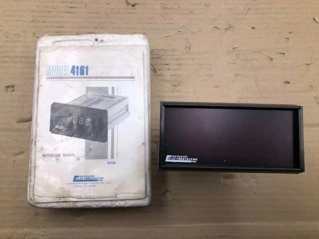 Cincinnati Electrosystems 4161-3-15 7-Segment Display Panel 24VDC -NIB