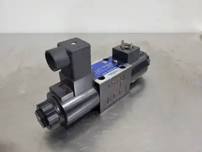 NEW YUKEN DSG-01-3C3-D12-N-60905