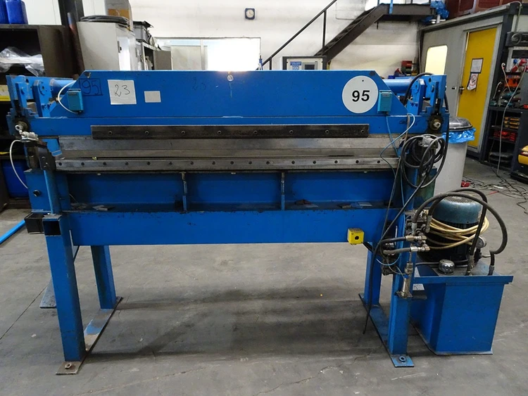 Used ZM 2100 X 2 MM Press Brakes | Apt International N.V #373066