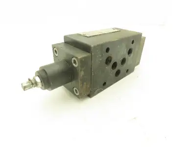 Atos KM-012/210 50 Hydraulic Pressure Relief Sandwich Valve