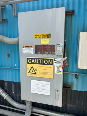 USED 2015 CAPSTONE TURBINE 200R-FG4-BE00