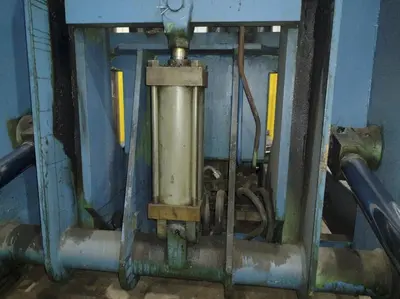 20,000 LBS X 54" X 36" BRANER COIL UPENDER. STOCK # 0435126