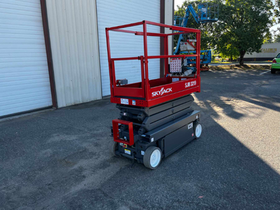 USED 2019 Skyjack SJ3219