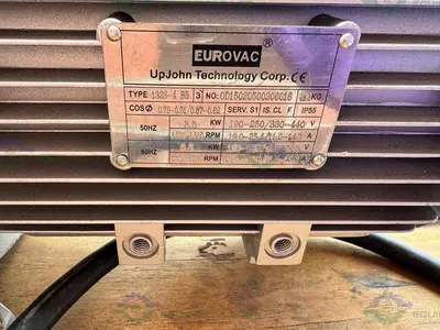 USED REPUBLIC DRT-3100 DRY-RUNNING ROTARY VANE VACUUM PUMP W/ EUROVAC 5.5 KW MOTOR