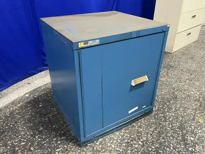 Used STANLEY VIDMAR _UNKNOWN_ Cabinets Ohio US | HGR 24 #1407630