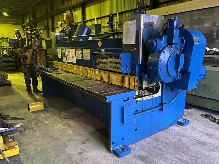 Used Cincinnati 2H12 (specification match) Power Squaring Shears (Inch) Quebec CA | Machineco #1256403