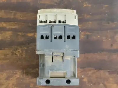 USED TELEMECANIQUE LC1D12