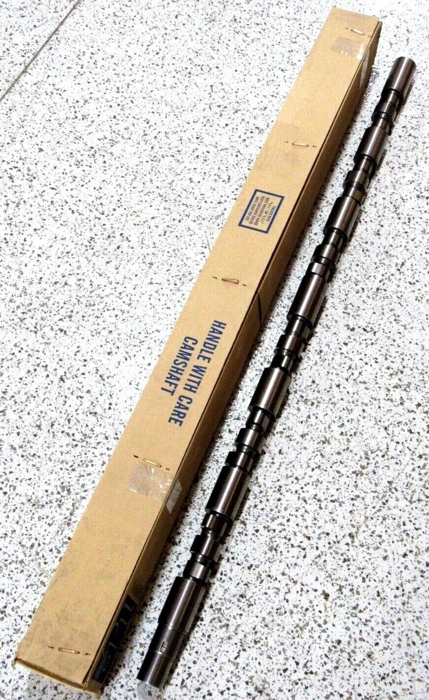 NEW CUMMINS 4084755 CAM SHAFT