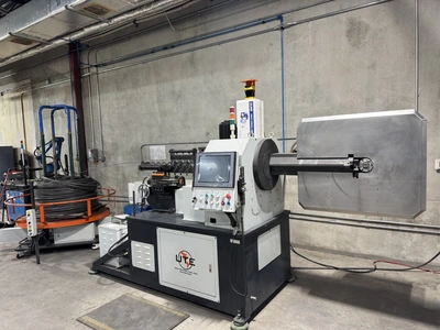 USED 2024 UTE SELECT CHR