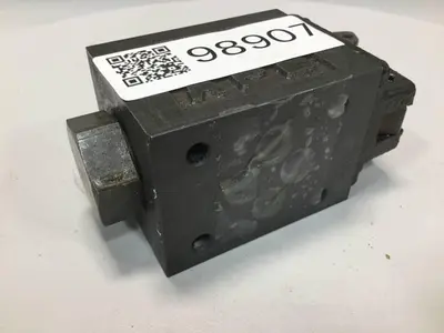 USED YUKEN DCG-01-2B3-Y-4008