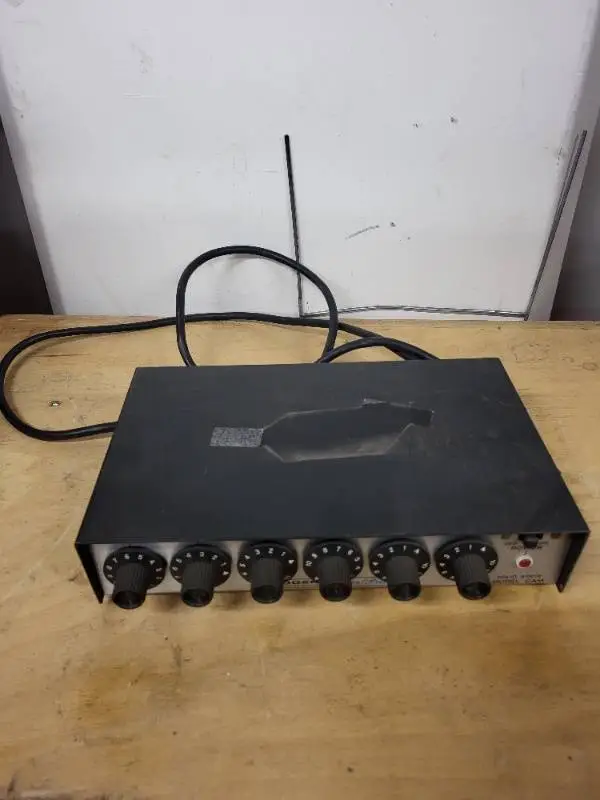 Bogen Solid State Mixer Preamplifier Model CAM Series F-69