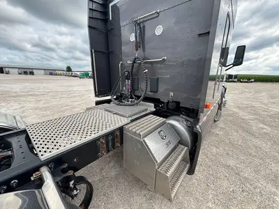 Used 2022 PETERBILT 579 Tractors & Trailers Wisconsin US | Proxy Equipment #1388945