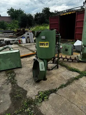 Used 2012 S.A.F. DBS-200RCS Blast Room (Manual Booth) CZ | Amaron s.r.o. #1061607