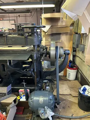 USED 1919 SEYBOLD DUAL HEAD DIE PRESS