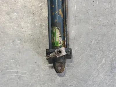 USED SKEANS ESS