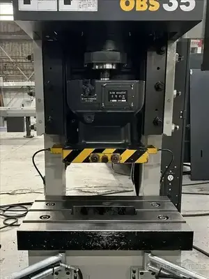 Used 2016 KOMATSU OBS35-34K2M Gap Frame (OBS) Presses Illinois US | Perfection Global, LLC. #1002544
